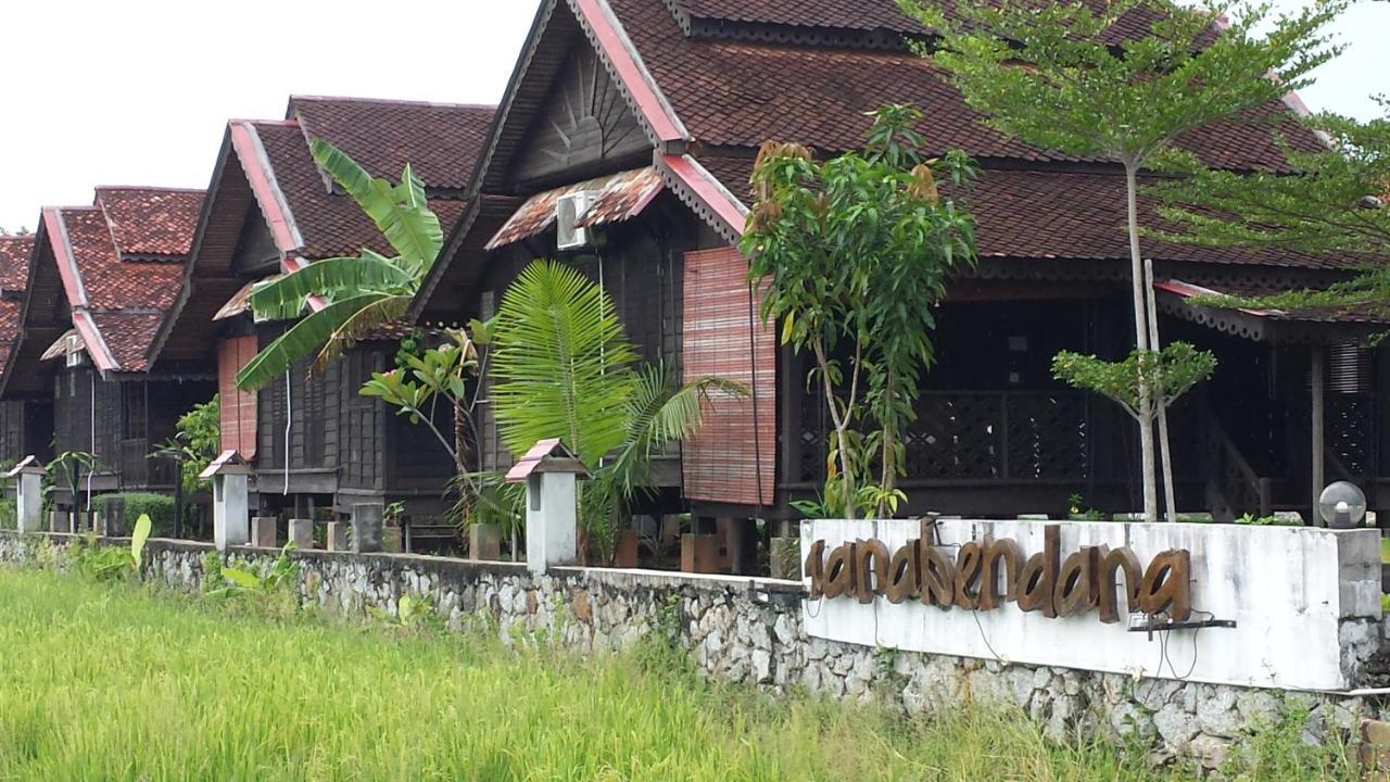 Tanabendang Banglos Pantai Cenang  Kültér fotó