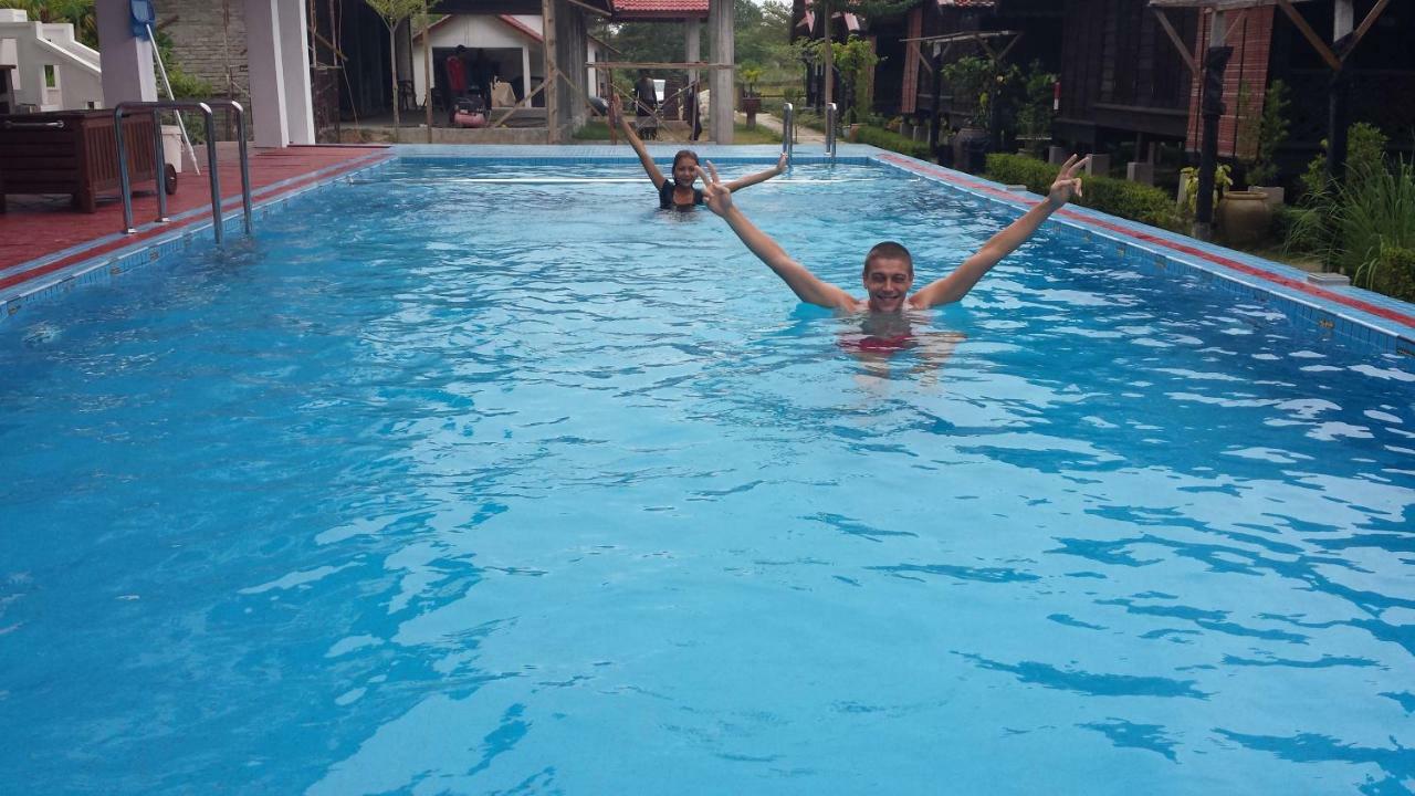 Tanabendang Banglos Pantai Cenang  Kültér fotó